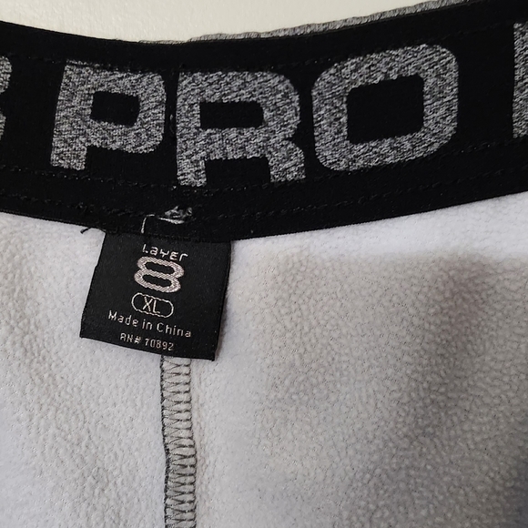 Layer 8 XL sweatpants - Picture 2 of 3